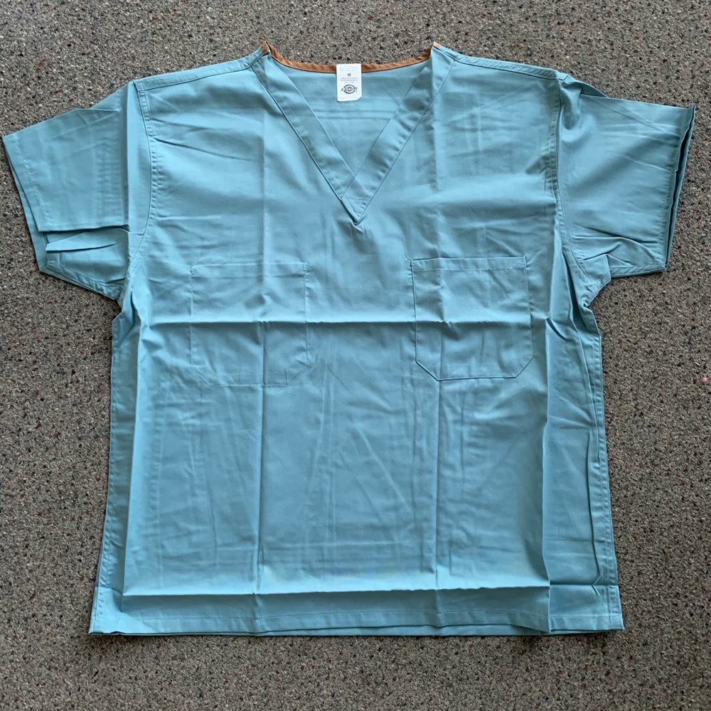 Scrub Set - Picture 2 of 5
